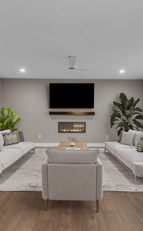 6596d9e6ad83c8f36e3134f1_GreatRoom